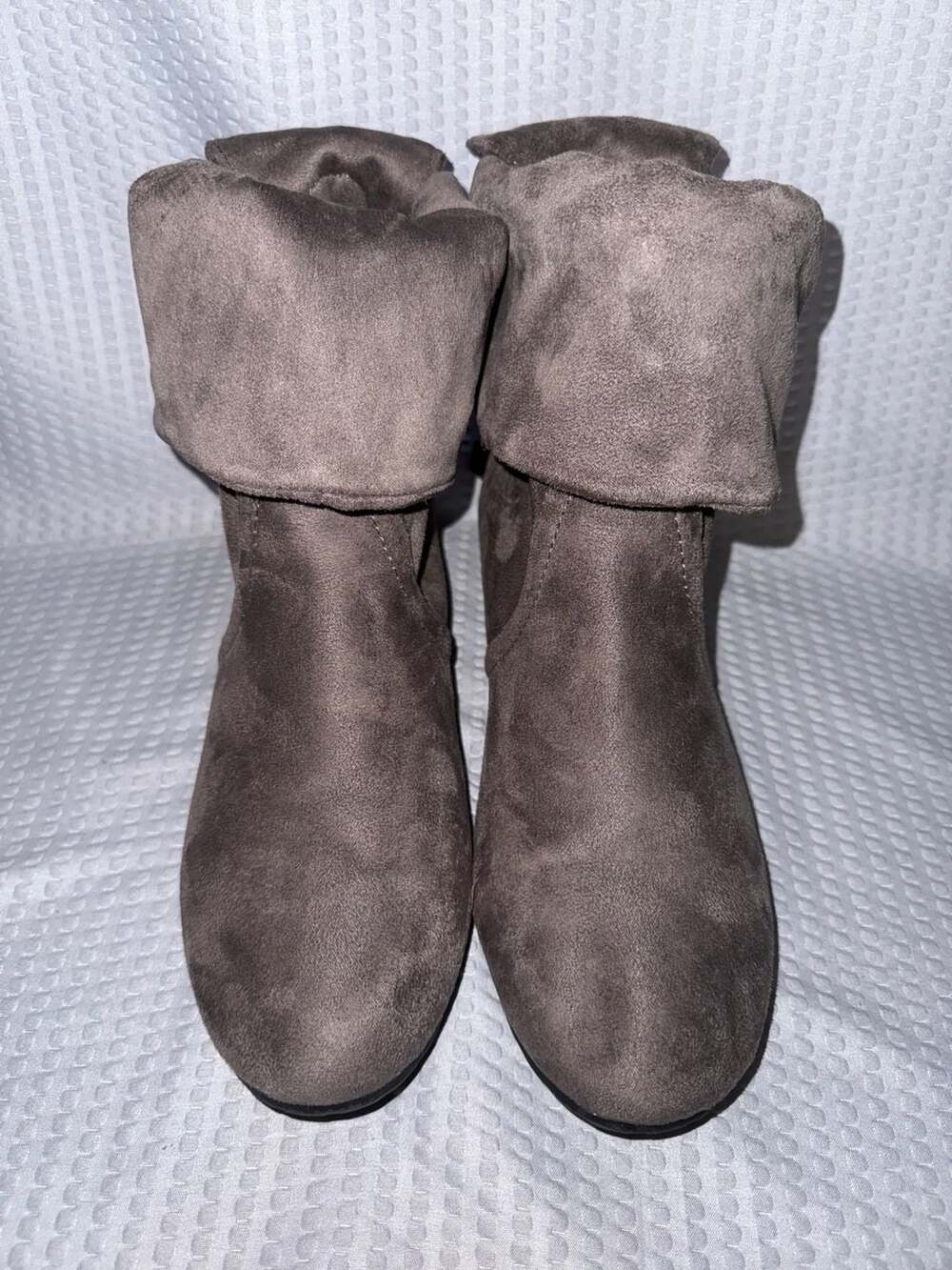 ALDO Women's Gray Suede Fold-Over Ankle Boots Size 9